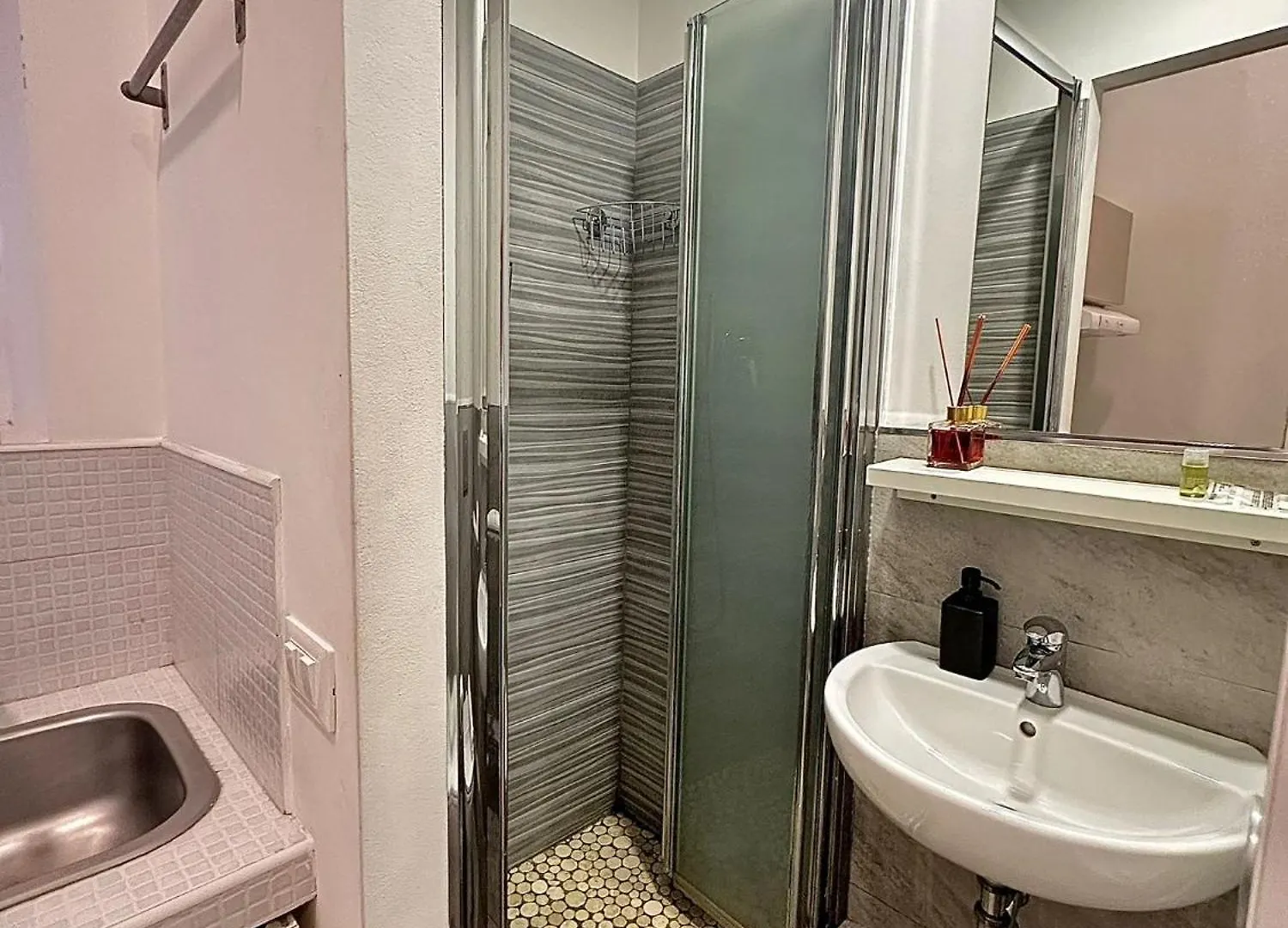 Milan Saint Joseph Apartment